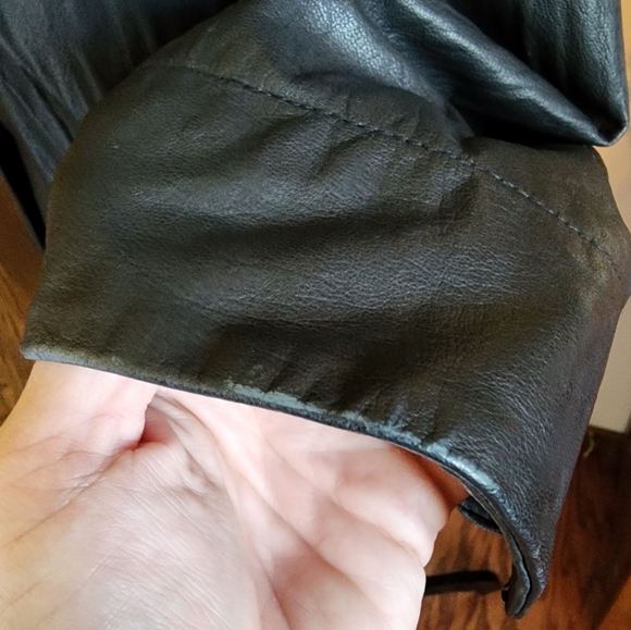 Curio Nine Leather Jacket - Picture 3 of 6